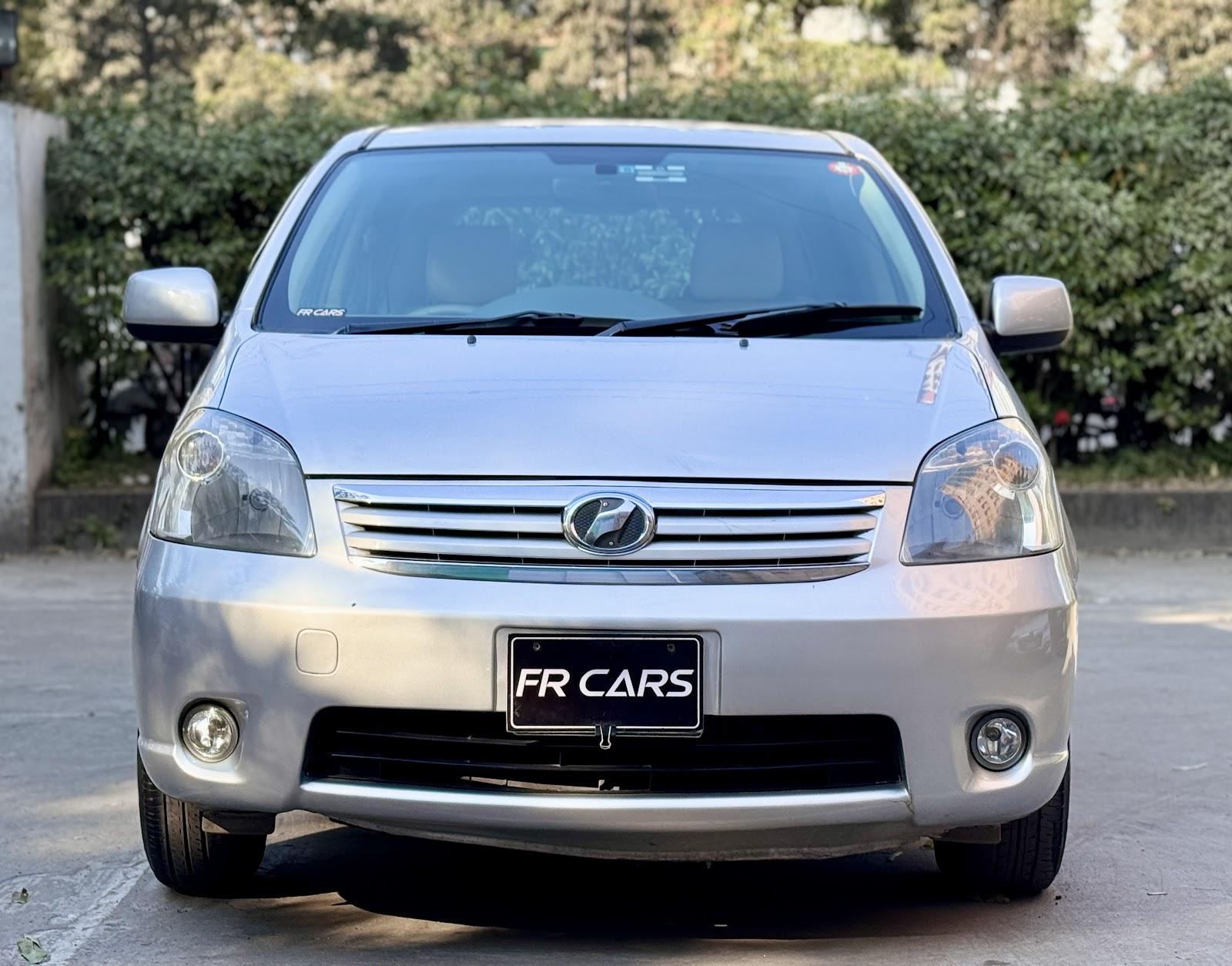 2009 Toyota Raum